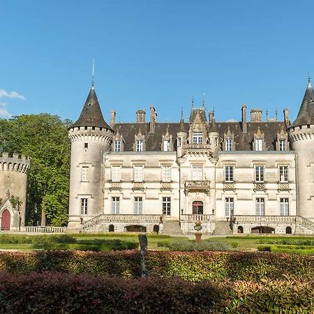 Ogchateau De Nieuil Exterior photo